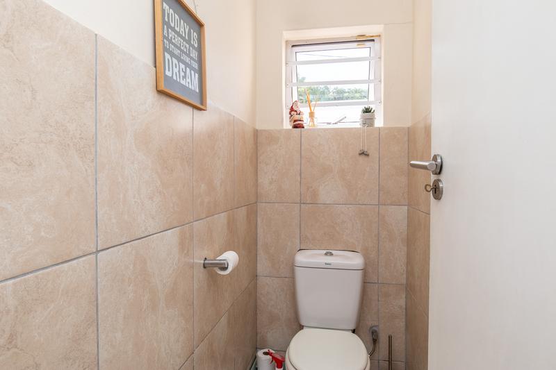 To Let 3 Bedroom Property for Rent in Plumstead Western Cape
